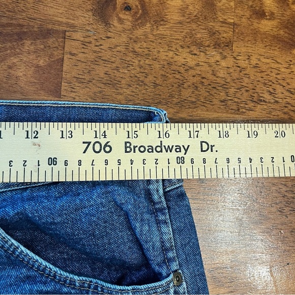 Wrangler men’s fleece lined denim jeans size 33x30 - Picture 4 of 9